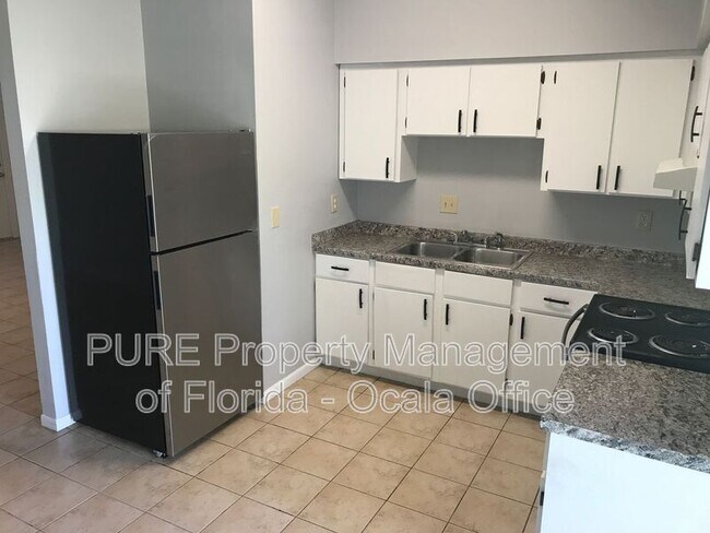 Foto del edificio - 3085 SW 97th St