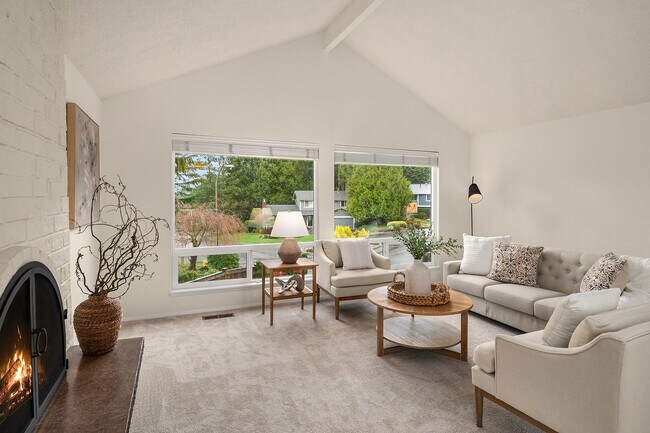 Building Photo - 3bd/2.5ba Kirkland Home