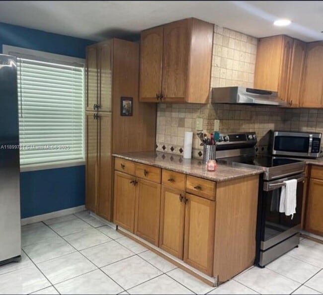 Foto del edificio - 1708 St Lucie Ct