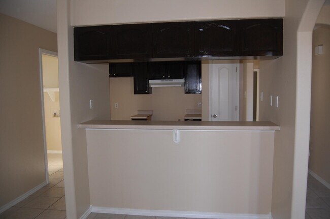 Foto del edificio - 3222 Monclova Dr