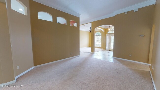 Building Photo - 11861 Lake Fern Dr