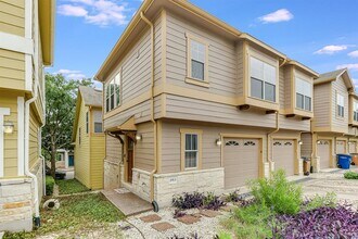 Building Photo - 2913 Saville Loop