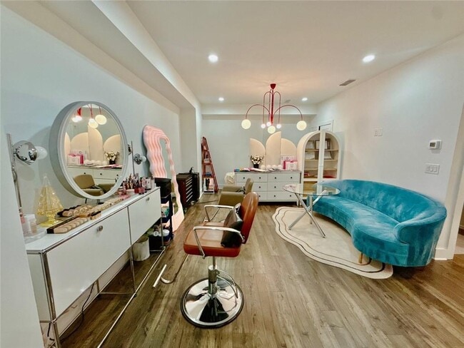 Building Photo - 3937 Acer Ct