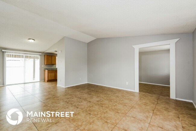 Building Photo - 2570 W Vereda De Las Nubes