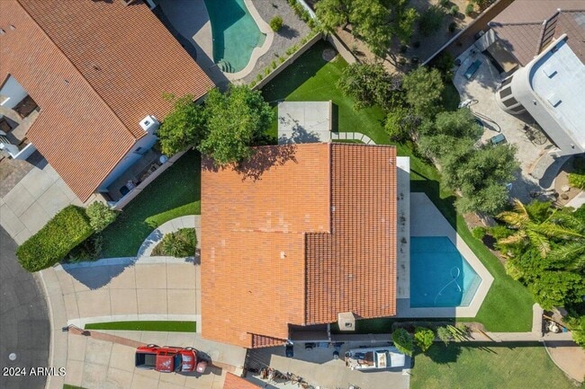 Building Photo - 7468 E Willowrain Ct