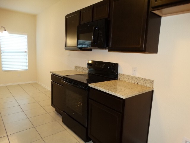 Foto del edificio - 8702 Azul Sky Ct