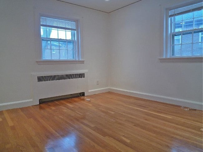 Foto del edificio - 67 Wyman St