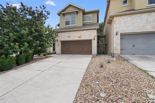 Foto del edificio - 8315 Nicola Trail