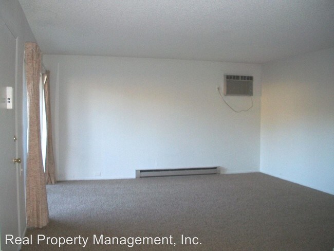 Building Photo - 1415-1429 Orange Ave