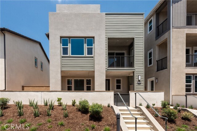 Building Photo - 136 Seep