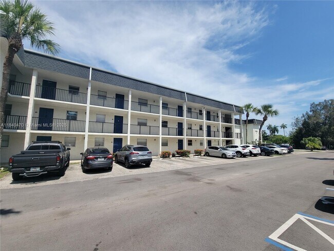 Foto del edificio - 5090 SW 64th Ave