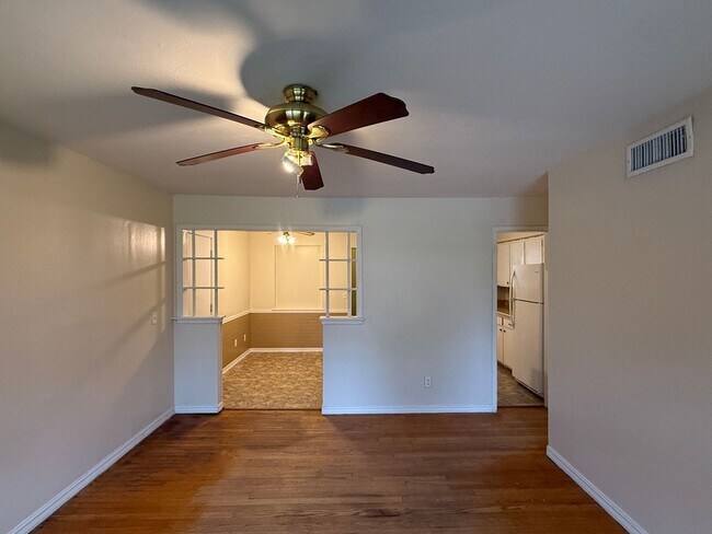 Foto del edificio - 5417 NW 46th Terrace