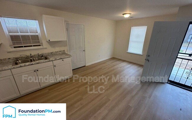 Foto del edificio - 5006 Gill Rd