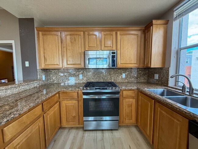 Foto del edificio - PENTHOUSE-LEVEL CONDO IN RESORT-STYLE COMMUNITY!