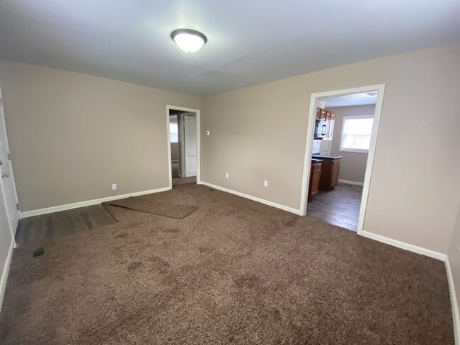 Foto del edificio - 4805 Spatz Ave