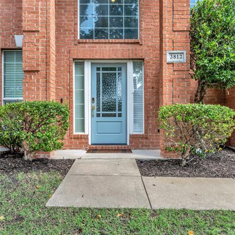 Building Photo - 3812 Lindale Dr
