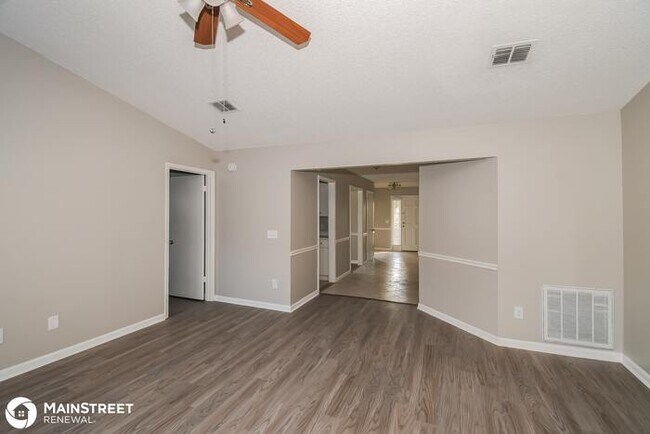 Foto del edificio - 12461 Hickory Hollow Dr, Jacksonville, FL ...