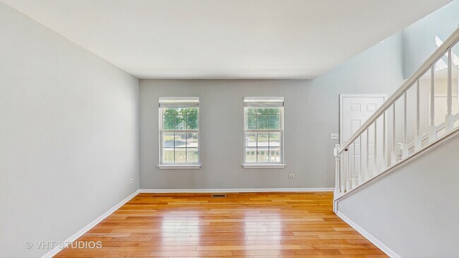 Foto del edificio - 2135 Schumacher Ln