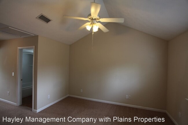 Building Photo - 3 br, 3.5 bath House - 348 Jack Hampton