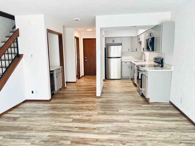 Foto del edificio - Renn Hart Hills