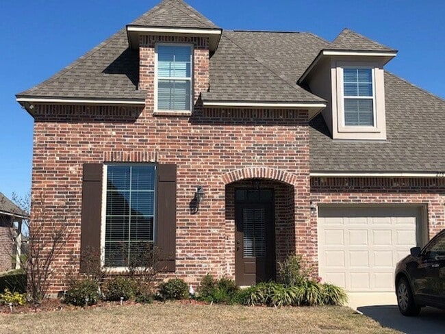 Building Photo - Energy Smart Home!