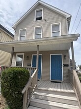 Building Photo - 326 2nd St