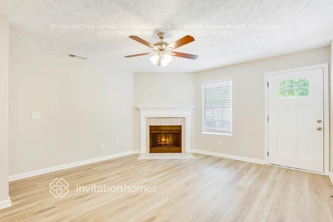 Foto del edificio - 6741 Mason Creek Rd