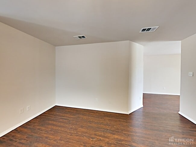 Building Photo - 12401 Arbor Lake Rd