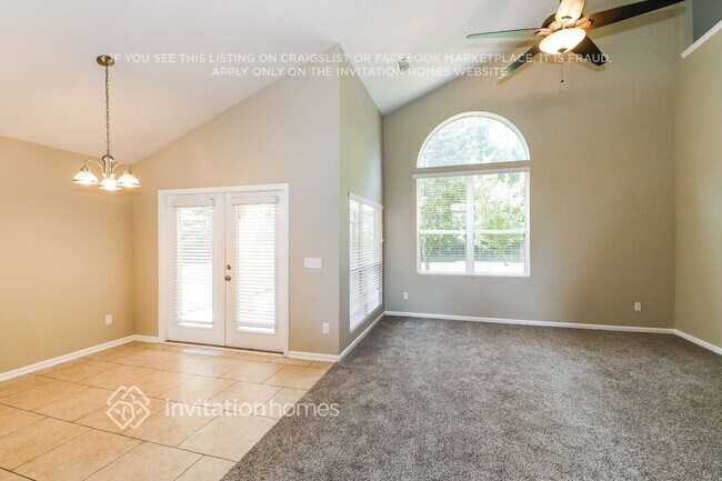 Foto del edificio - 545 Juniper Spring Ct