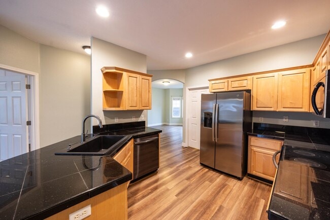 Foto del edificio - Three bedr. one level home in Washougal - Fenced yard