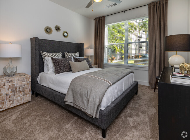 1BR, 1BA - 720SF -Bedroom - The Jaxon