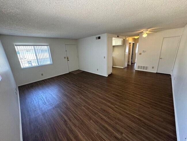 Foto del edificio - Coastal Living in Port Hueneme – 2 Bedroom Condo with Community Amenities