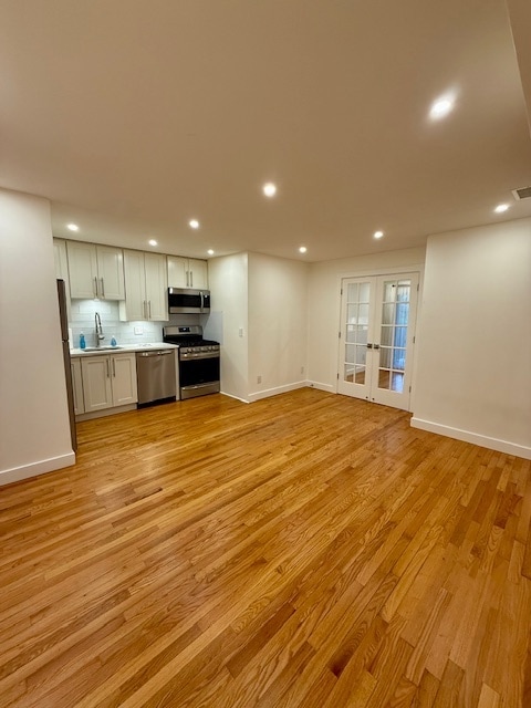 Living room - 700 Schuyler Ave