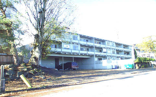 Building Photo - The Spar Apartments