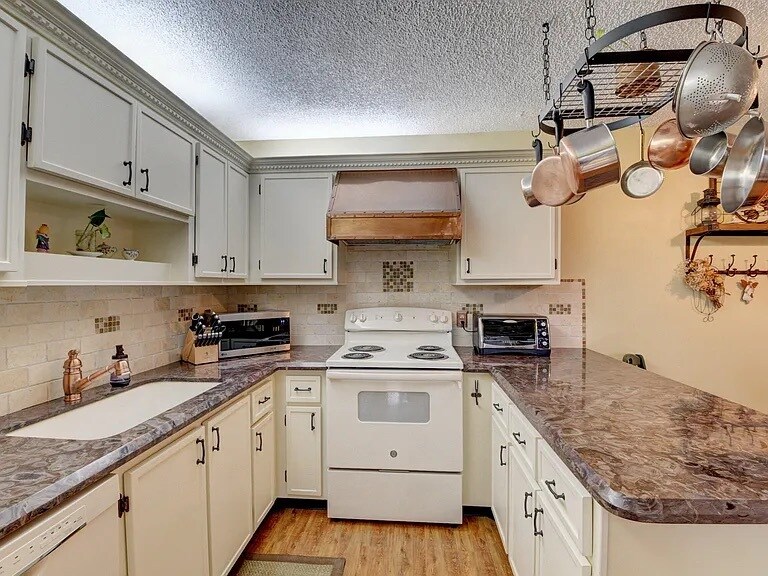 3209 Spanish Wells Dr, Delray Beach, FL 33445 Townhome Rentals in