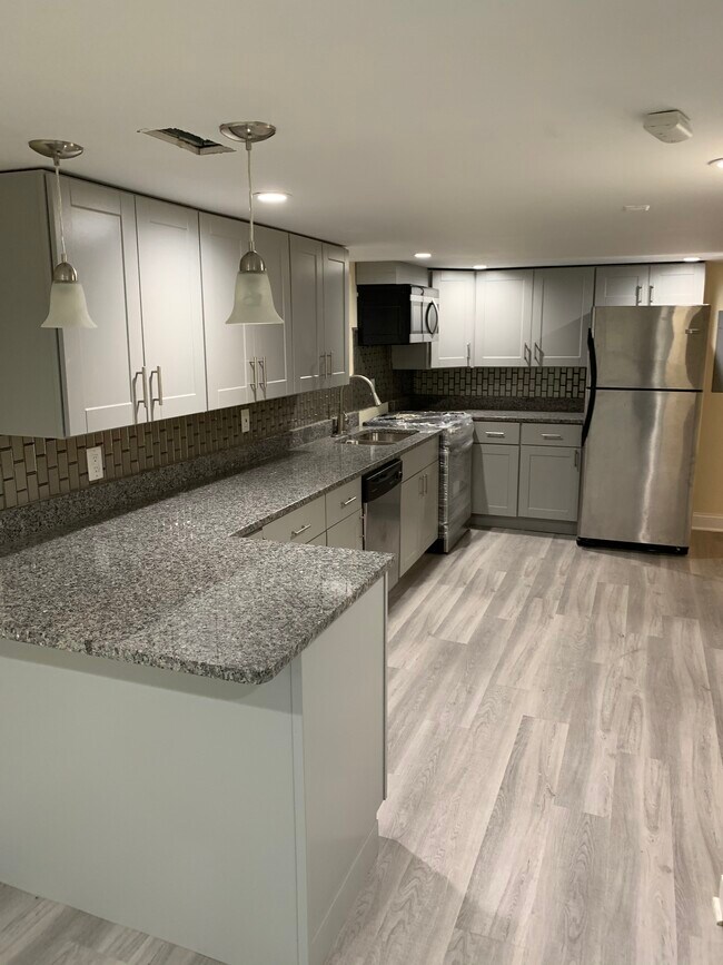 Foto del edificio - 4118 N Austin Ave