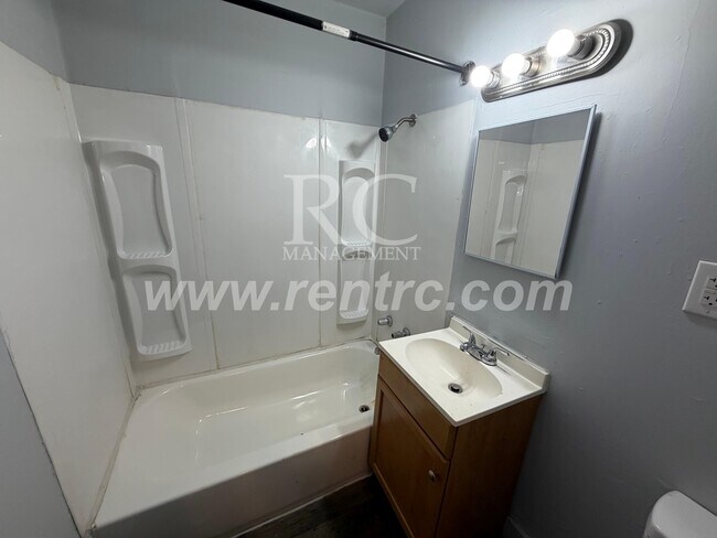 Foto del edificio - 630 South-