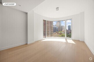 Building Photo - 250 E 25th St