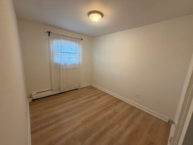 Foto del edificio - 8956 Griggs Ave