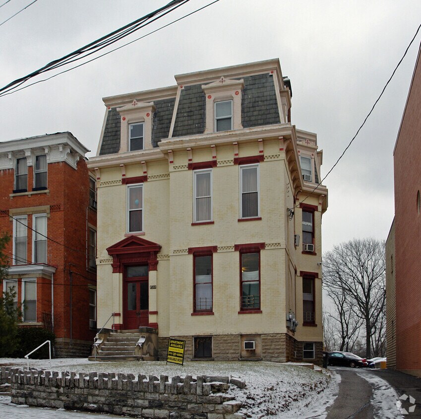 Primary Photo - 2344 Ohio Ave