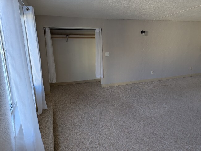 Foto del edificio - 1717 SE Clatsop St