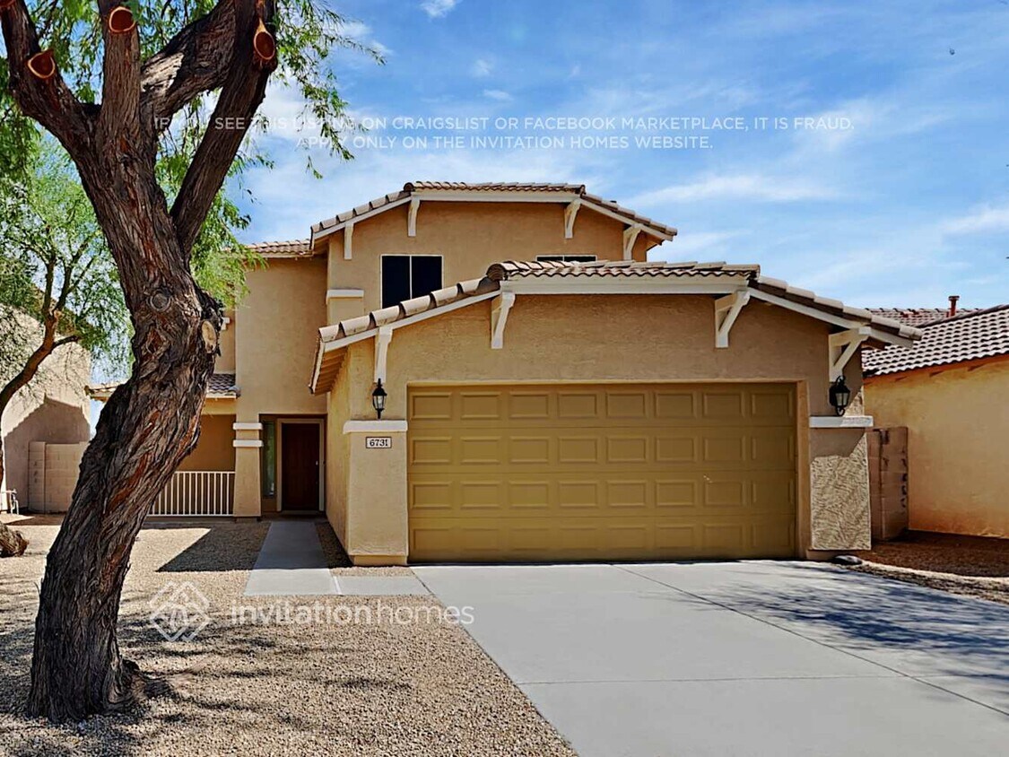 Foto principal - 6731 W Desert Ln
