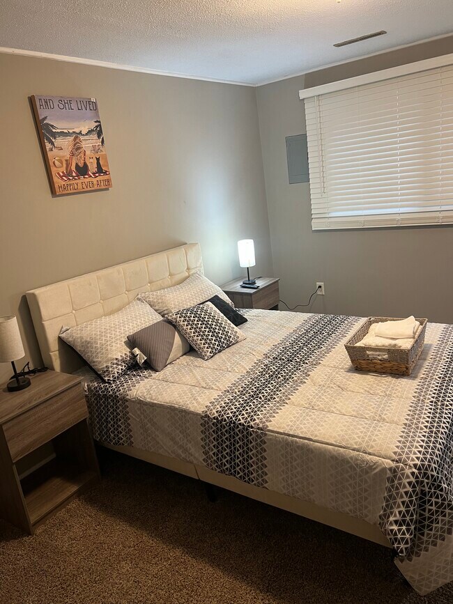 9744 Dorset Ln, Eden Prairie, MN 55347 Townhome Rentals in Eden