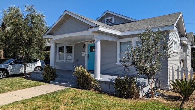 Photo - 2238 W 28th St House