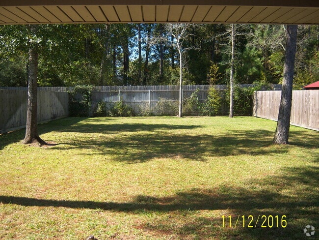 Building Photo - 6579 Westwood Village Drive