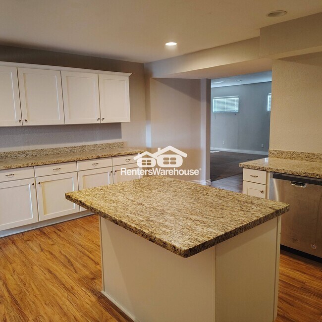 Foto del edificio - 358 W Hackamore Ave