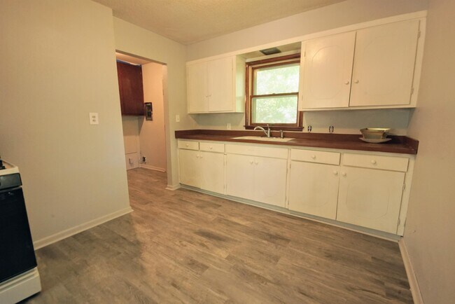 Foto del edificio - 2731 SE Massachusetts Ave