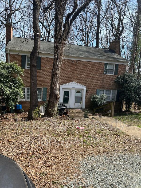 Primary Photo - 1806 Yorktown Dr