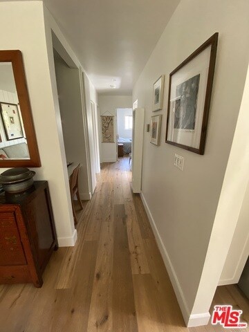 Foto del edificio - 4919 Indian Wood Rd
