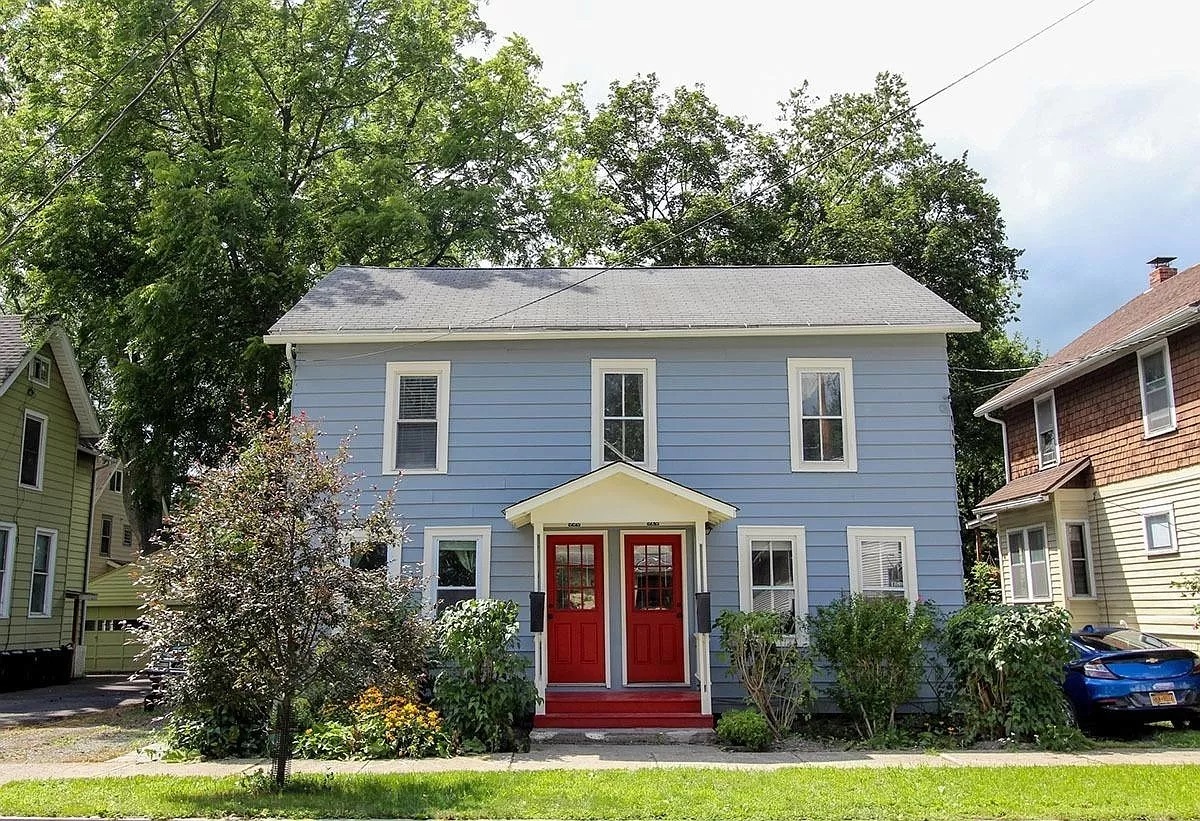 Primary Photo - 328 S Cayuga St